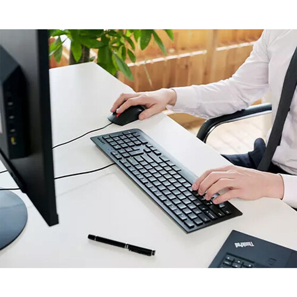 COMBO TECLADO Y MOUSE LENOVO ESSENTIAL CON CABLE USE TIPO A, ESPAÑOL LATINOAMERICA (4X30L79907)